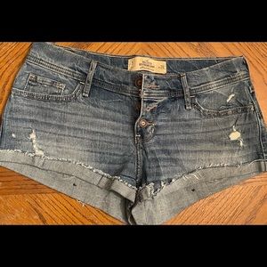 Hollister Boyfriend Jean shorts